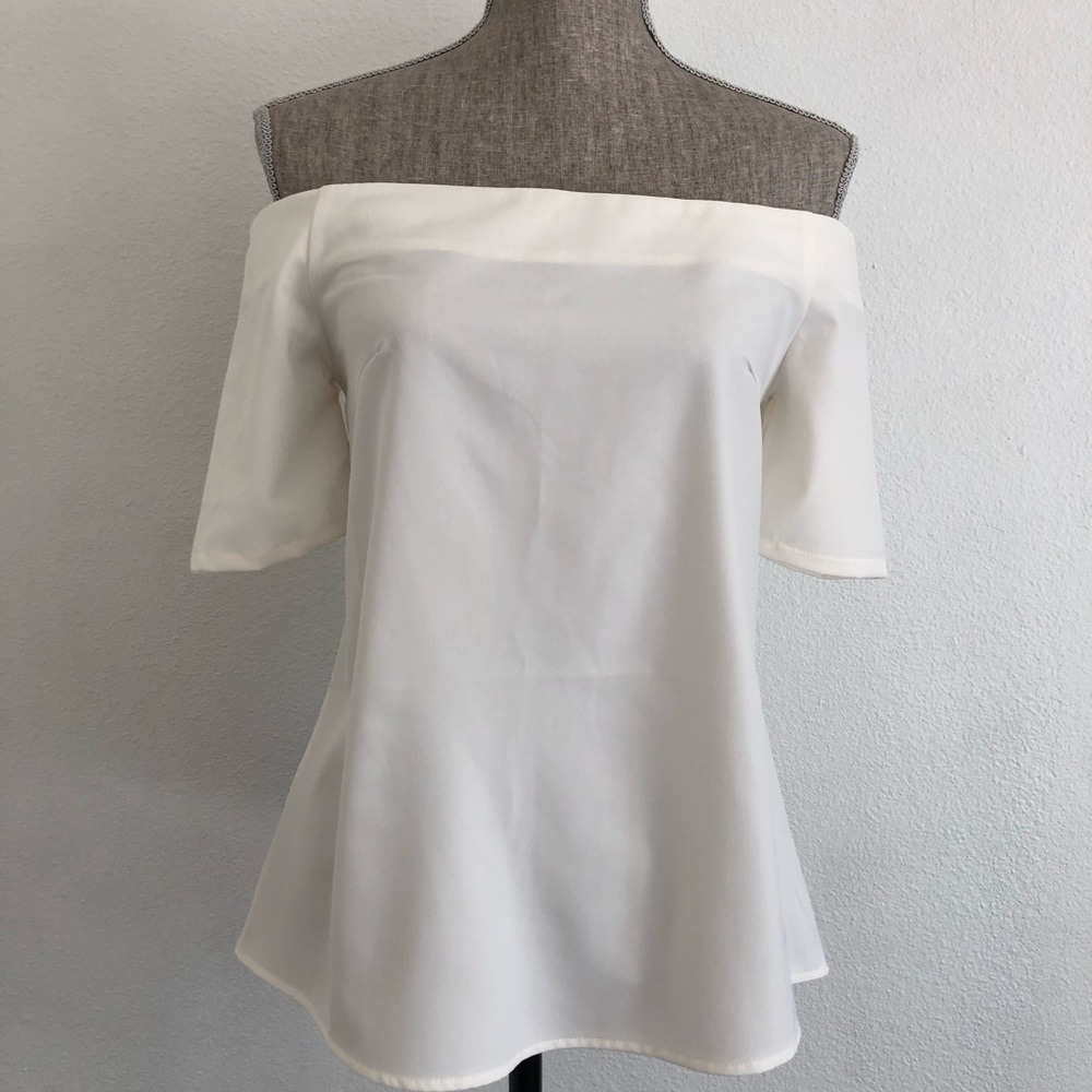 Off the shoulders Top
